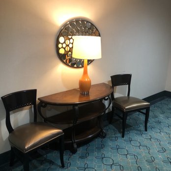 Hampton Inn By Hilton - 4 th floor hall lobby - Hotels Near Me - Wiggins, Mississippi