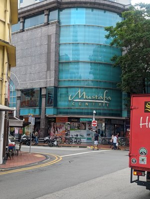 Mustafa Centre by null