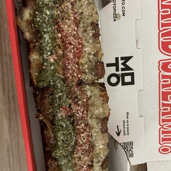 MOTO Pizza - Bellingham - MR PIG PIZZA - Pizza Near Me - Bellingham, Washington