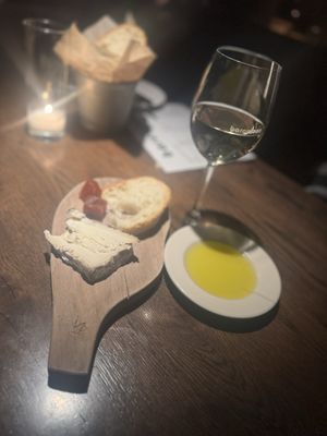 Barcelona Wine Bar by null