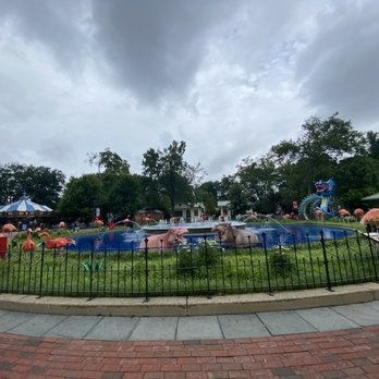Franklin Square - Philly Chinese Lantern Festival - Parks Near Me - Philadelphia, Pennsylvania