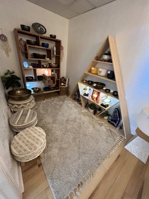 Loving Thyself Rocks by null