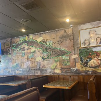 El Pub - El Pub - Cuban Near Me - Miami, Florida