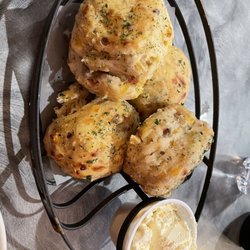 Twisted Biscuit Brunch - Cheddar biscuits