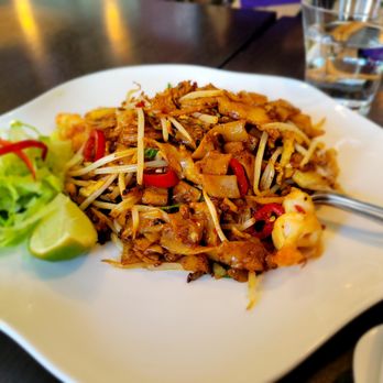 Yauatcha - Char kway teow - Dim Sum Near Me - London, XGL Yauatcha - Char kway teow - Dim Sum Near Me - London, XGL