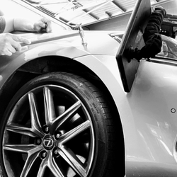 Premier Paintless Dent Repair