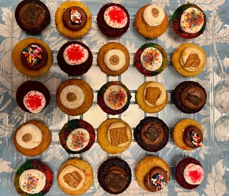 Baked by Melissa by null