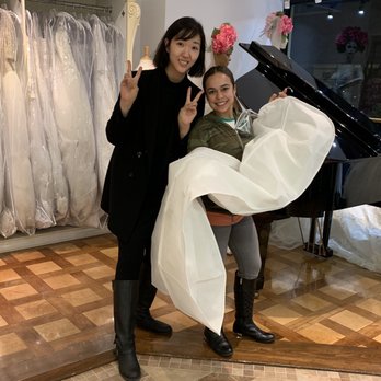 designer rental wedding dresses in NYC