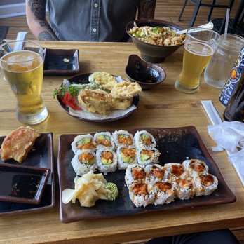 Sushi Station - Sushi Bars Near Me - Webster Groves, Missouri Sushi Station - Sushi Bars Near Me - Webster Groves, Missouri