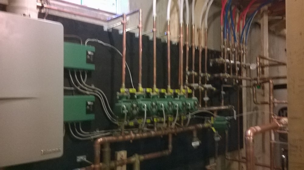 Slide of Hot & Cold Plumbing & Heating