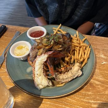 Roy's Kaanapali - Hawaiian Near Me - Lahaina, Hawaii