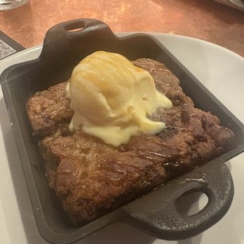 Sharps Roasthouse - Skillet cookie - American Near Me - SeaTac, Washington