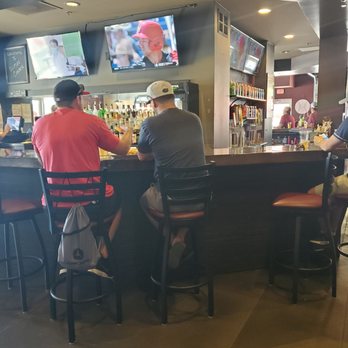 Rocco's Pizza & Cantina - Bar area - Pizza Near Me - Omaha, Nebraska