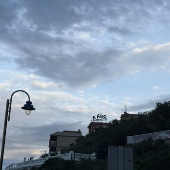 Apartamentos el Faro - Hotels Near Me - Cullera, V