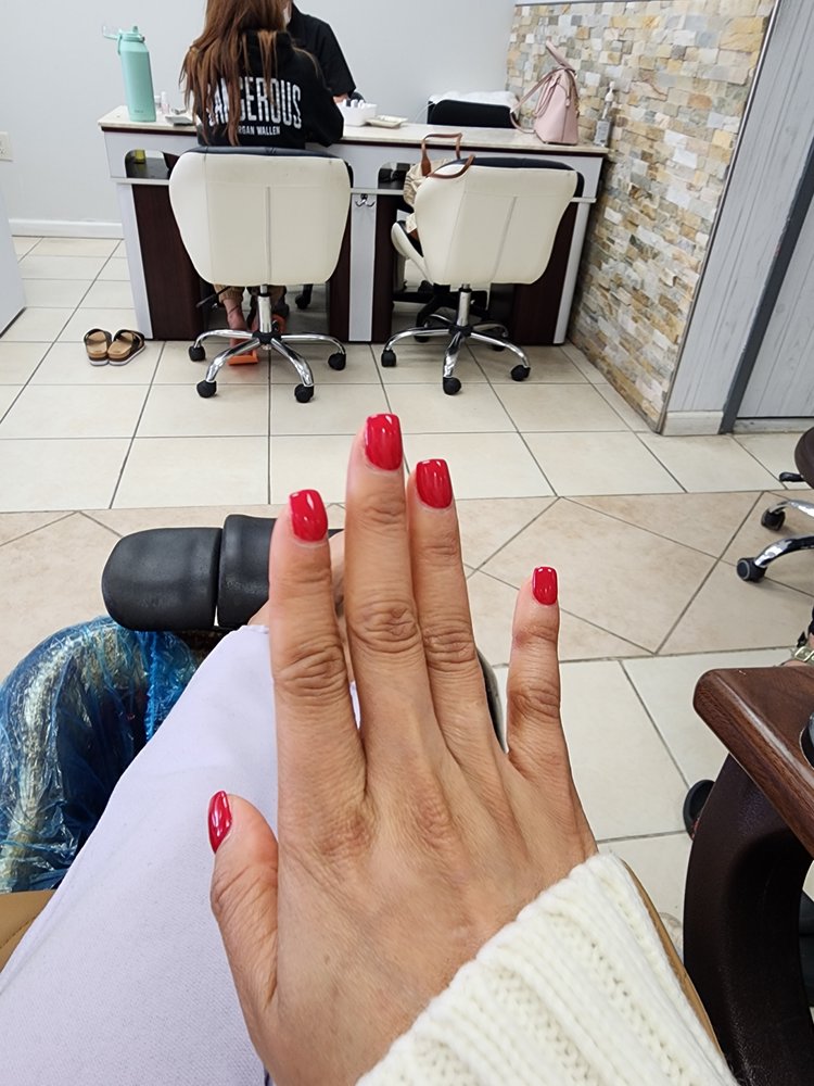 WHITE NAILS Updated October 2024 Request an Appointment 34 Photos 116 Chelmsford St
