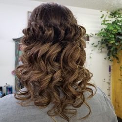 Hot Headz Salon