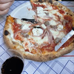 Scugnizzi pizza