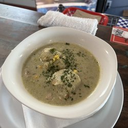 Wimpy's Marina - Sunday NFL games and chicken dumpling soup! Rivals my moms!