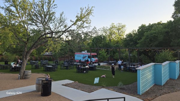 Heim Barbecue on the River by null Heim Barbecue on the River by null