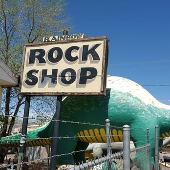 Rainbow Rock Shop - Gift Shops Near Me - Holbrook, Arizona Rainbow Rock Shop - Gift Shops Near Me - Holbrook, Arizona