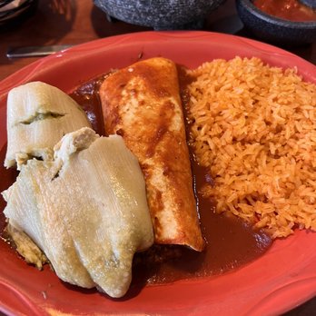 El Muchacho Alegre - Lunch special for $8 - Mexican Near Me - Omaha, Nebraska