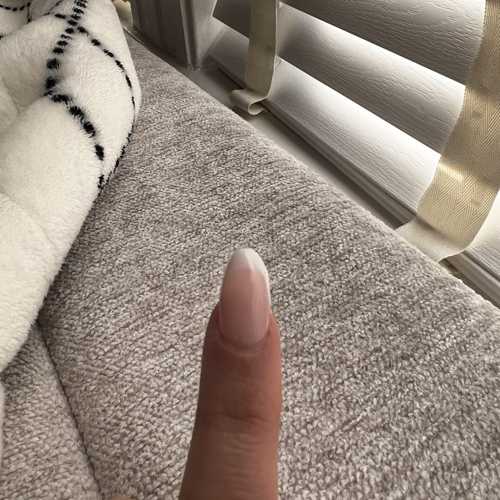 Queen Bee Nails and Spa - Nail Salons Near Me - Brighton, Massachusetts