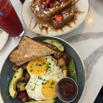 First Watch - Breakfast & Brunch Near Me - TAYLORSVILLE, Utah
