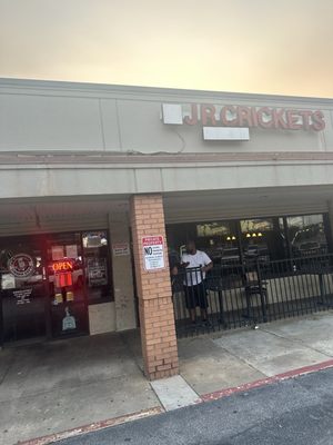 J. R. Crickets Union City by null