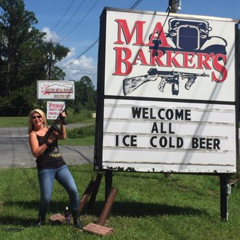 Ma Barkers Hideaway Bar