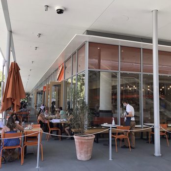 Delarosa Bishop Ranch - Patio area - Pizza Near Me - San Ramon, California