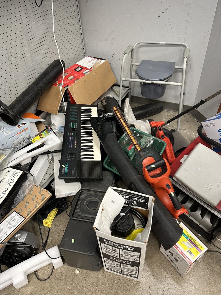 GOODWILL COLUMBUS 31 Reviews 6525 Sawmill Rd, Dublin, Ohio Thrift