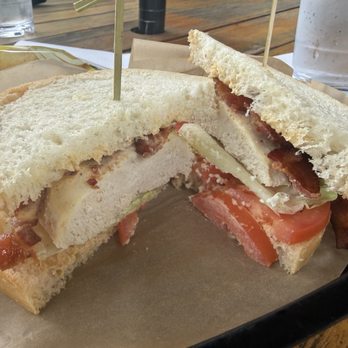 The Garden at Boardroom  - Chicken club - Beer Gardens Near Me - Kailua, Hawaii