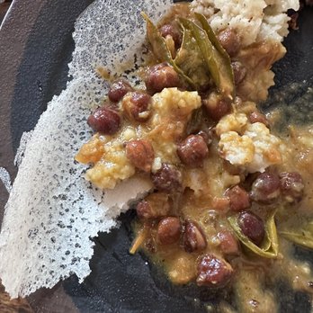 Thattu - Kadala curry & appam crisp - Indian Near Me - Chicago, Illinois