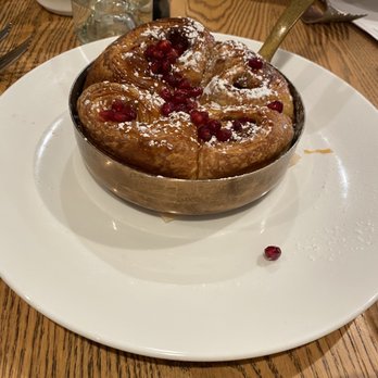 Agricola - Brunch cinnamon bun delicious sweetness ! - New American Near Me - Morristown, New Jersey
