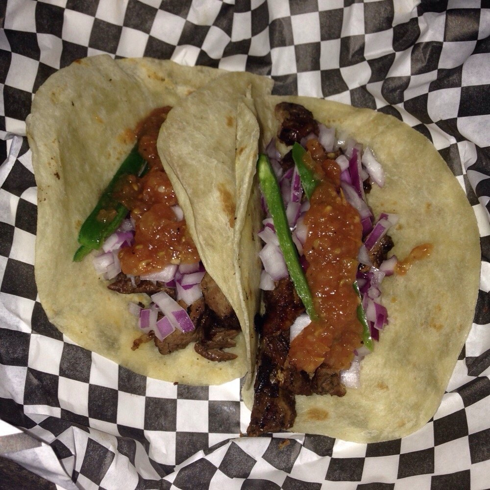 Moon Tower - fajita tacos - Dive Bars Near Me - Houston, Texas Moon Tower - fajita tacos - Dive Bars Near Me - Houston, Texas