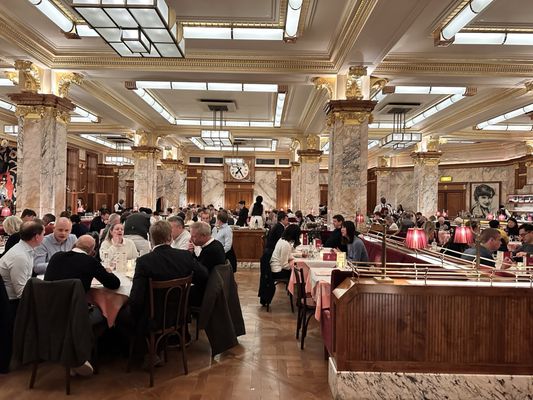 Brasserie Zedel by null