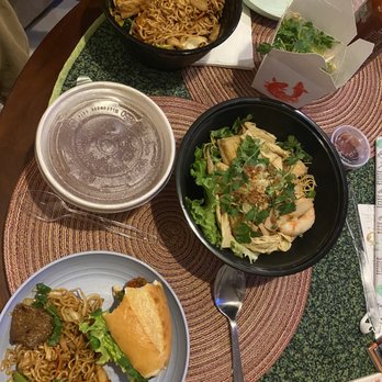 Vegan Bowl - Golden noodle soup, ramen stir fry combo, teriyaki chickun bahn mi - Vegan Near Me - West Jordan, Utah