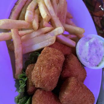 Willie T's - Ahí mahi fried nuggets - Bars Near Me - Key West, Florida Willie T's - Ahí mahi fried nuggets - Bars Near Me - Key West, Florida