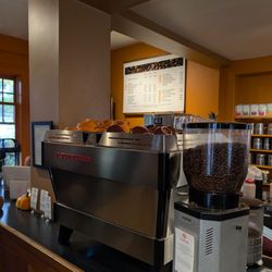 Lenox Coffee - Inside