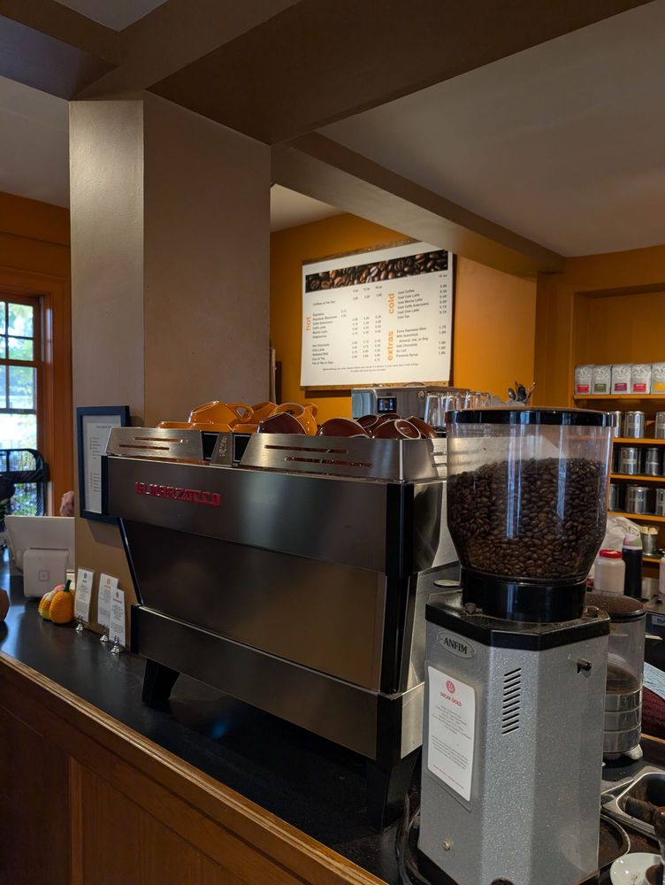 Lenox Coffee Logo