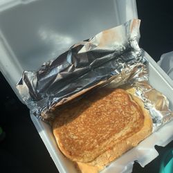 Pfeiffer Cafe and Confections - Grilled pimento cheese sandwich