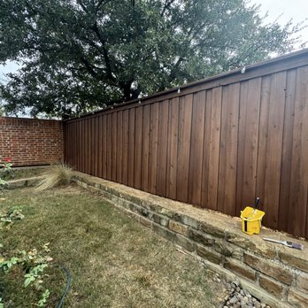 Olivo's Home Renovations - Fence Stain - General Contractors Near Me