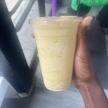 Deep Purpl - Deep Yellow - Acai Bowls Near Me - Chicago, Illinois