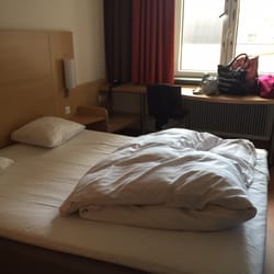 Good Morning - tiny room