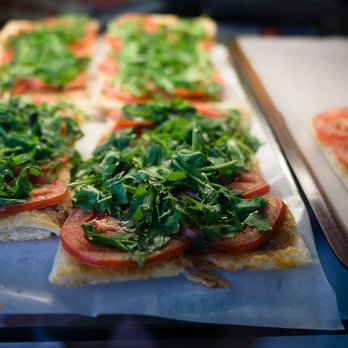 Pizzeria San Martino - Thin crust pizza al taglio (pizza but the cut) - Pizza Near Me - Siena, SI