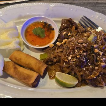 C3 Lounge - Pad thai lunch special - Lounges Near Me - Las Vegas, Nevada C3 Lounge - Pad thai lunch special - Lounges Near Me - Las Vegas, Nevada