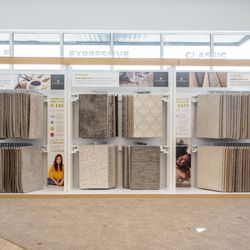 Dave Griggs' Flooring America - Room to Explore Showroom