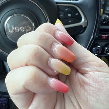 Chic Couture Nail Bar - Two week growth. - Nail Salons Near Me - Highland Park, Illinois Chic Couture Nail Bar - Two week growth. - Nail Salons Near Me - Highland Park, Illinois