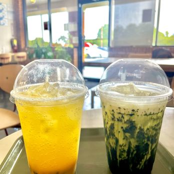 Cafe SeeSaw - Passionfruit Mango Ade & Matcha Latte - Cafes Near Me - Suwanee, Georgia