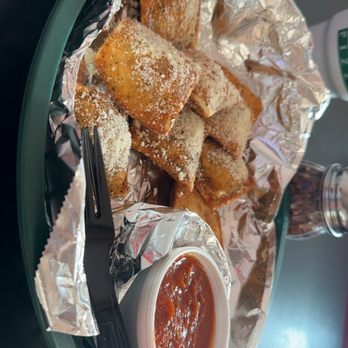 Imo's Pizza - Toasted ravioli - Pizza Near Me - Saint Louis, Missouri Imo's Pizza - Toasted ravioli - Pizza Near Me - Saint Louis, Missouri